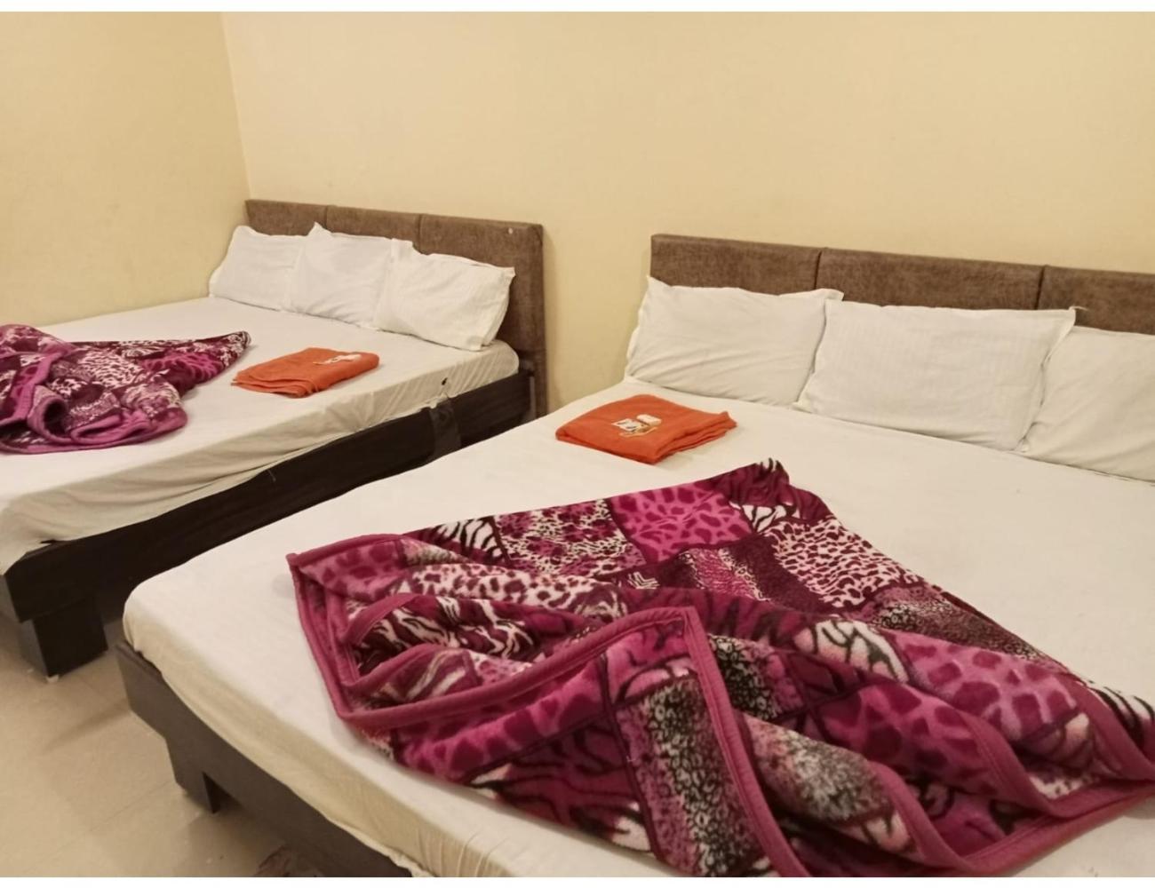 Hotel Mahakal Vishram, Удджайн Екстер'єр фото