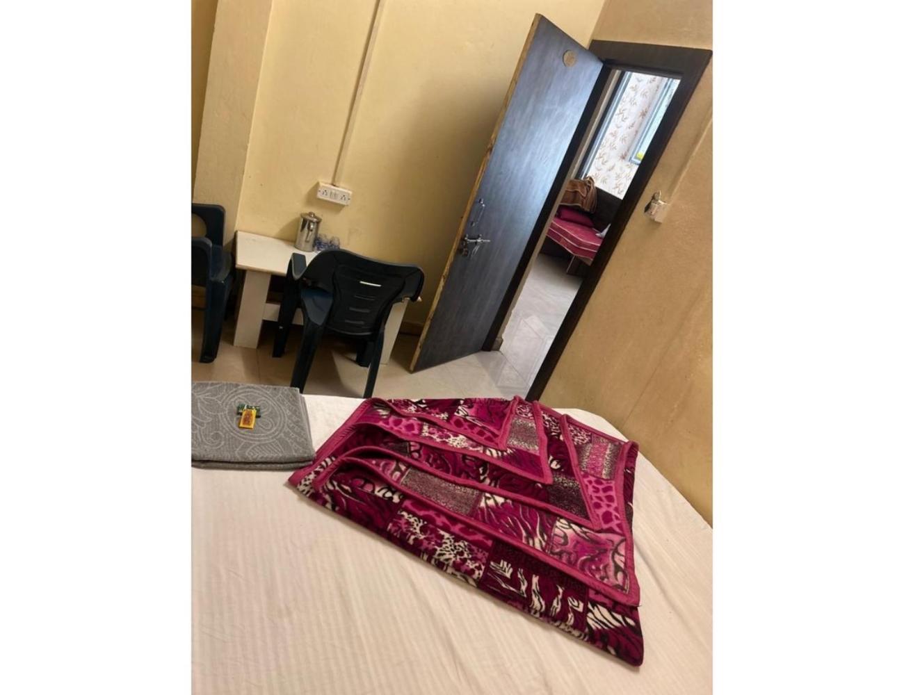 Hotel Mahakal Vishram, Удджайн Екстер'єр фото
